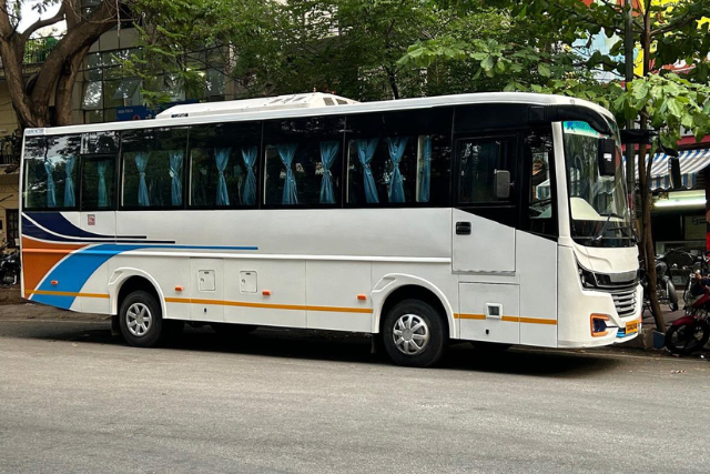 tour_bus_24_seater_rentals_bengaluru